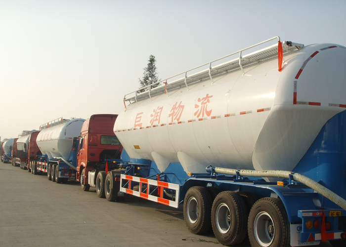 59000L Dry Bulk Pneumatic Steel Tanker Semi Trailers with 3 axles for bulk cement powder, Cement Tanker Semi Trailer