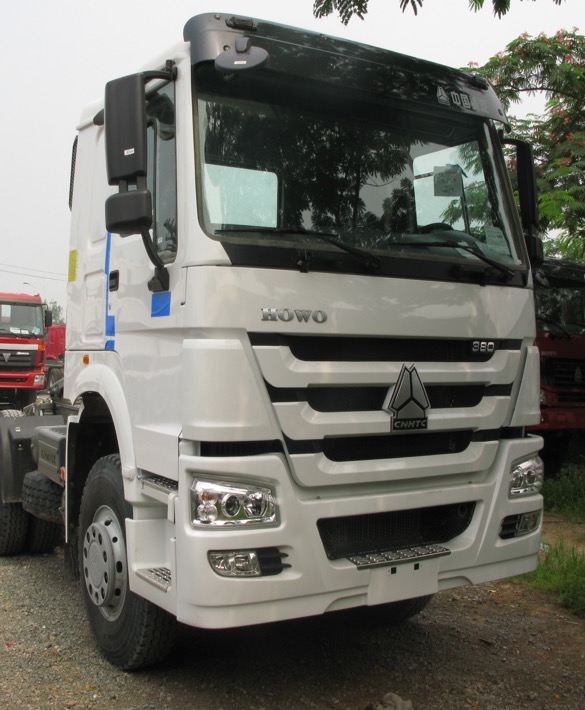 380Hp Tractor truck-SinoTruk HOWO-ZZ4187S3511W